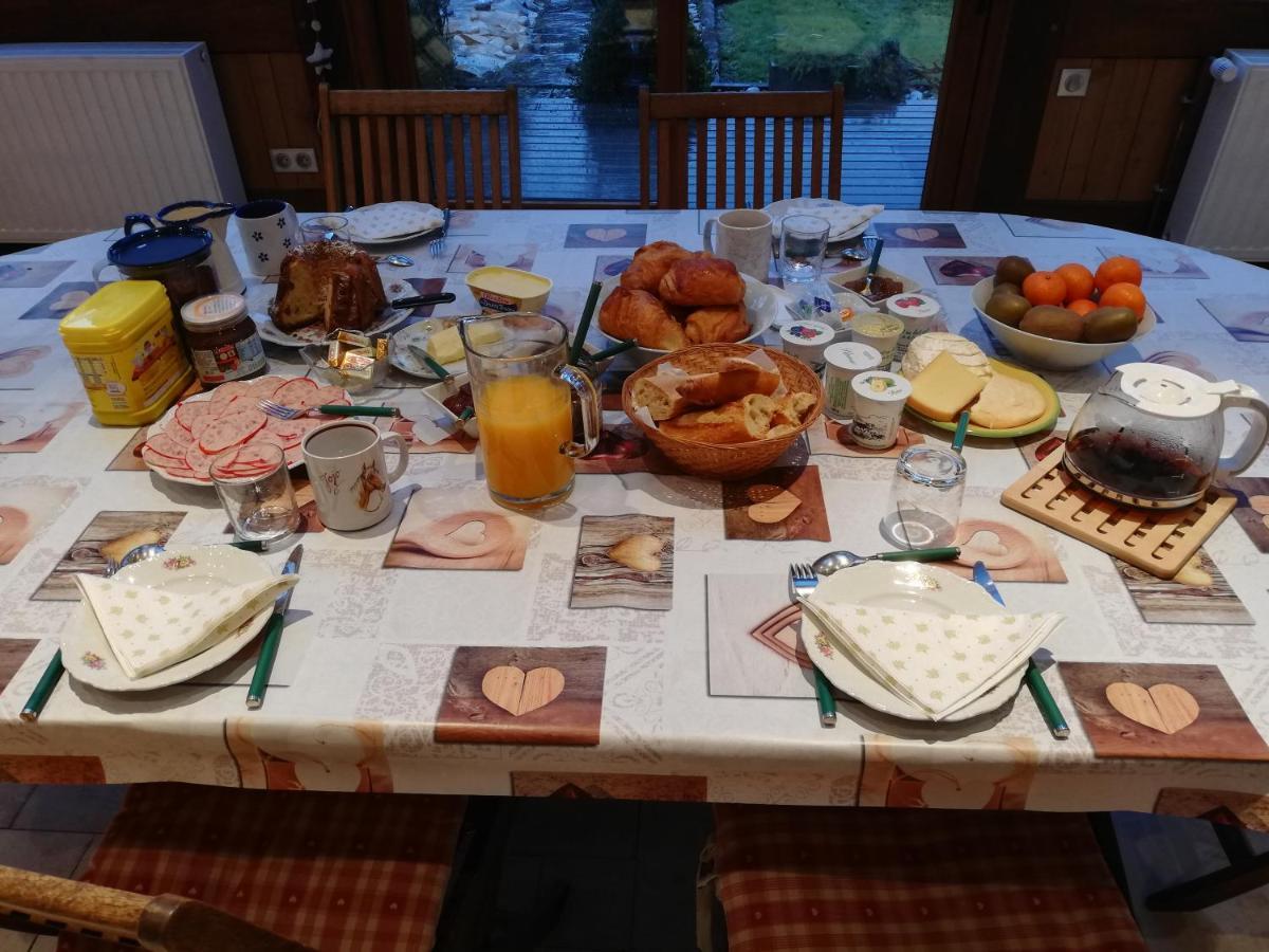 סן-מוריס-סור-מוסל Chez Marlyse-Chambres Et Table D'Hotes מראה חיצוני תמונה